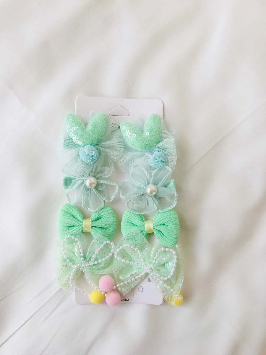 Series 104 Mint Green Hair Bows Strip – Fresh & Cute Clips